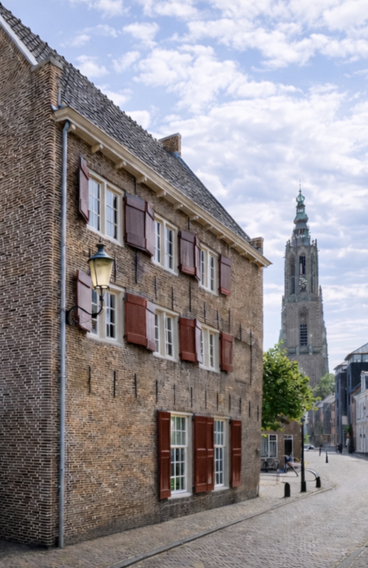 Het kantoor van Malleo in het centrum van Amersfoort, met zicht op de Onze Lieve Vrouwetoren